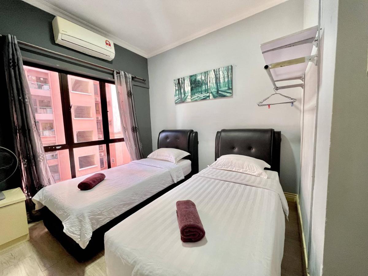 Marina Court Vacation Home 3 Bedrooms - Kota Kinabalu Eksteriør bilde