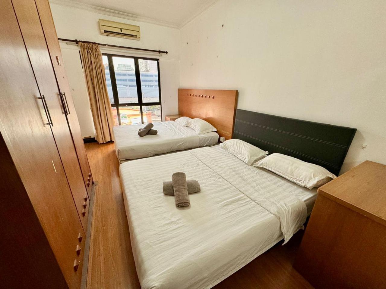 Marina Court Vacation Home 3 Bedrooms - Kota Kinabalu Eksteriør bilde